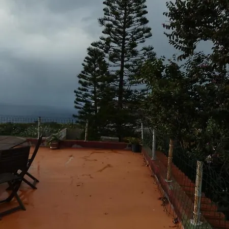 Guest house Atlantic Views 3*